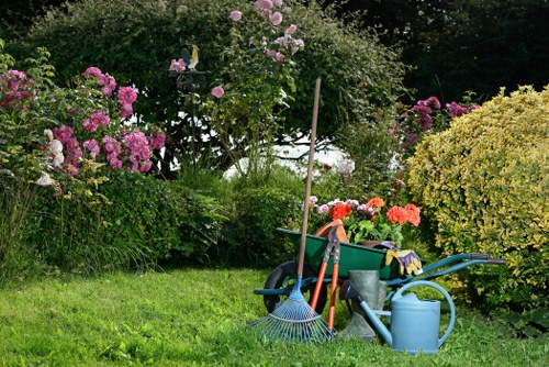 Illustration of secure Gardeners Turnpike Lane payment options